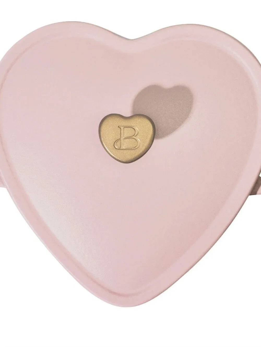 Beautiful 2QT Cast Iron Heart Dutch Oven- Pink
